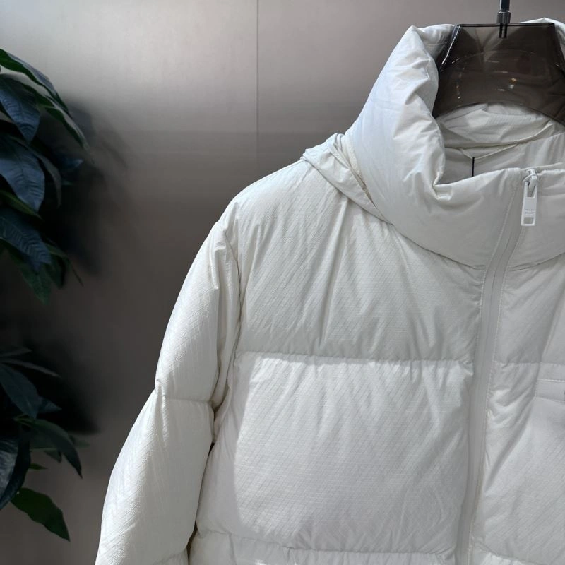 Breathable Prada Down Jackets 172075