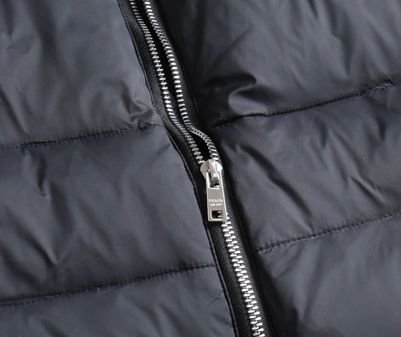 Prada Down Jackets Sophisticated 172103