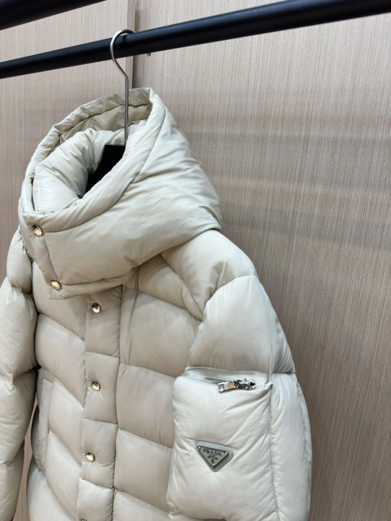 Prada Down Jackets Snug 172038