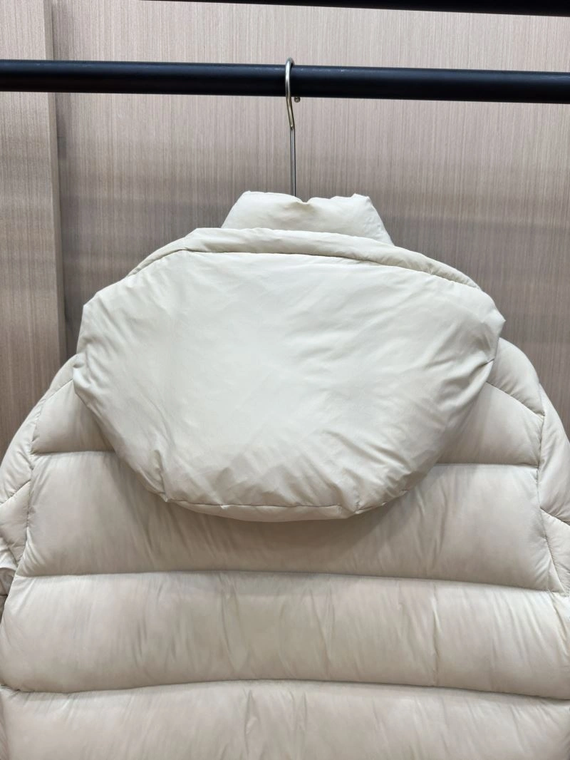 Prada Down Jackets Snug 172038