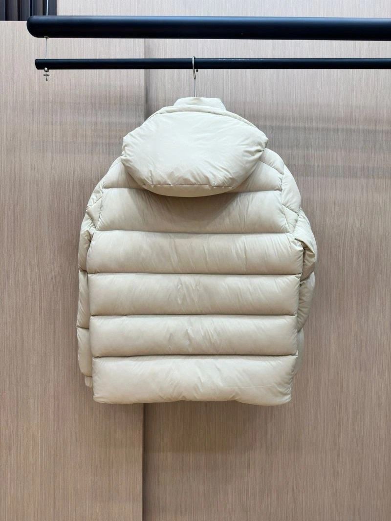 Prada Down Jackets Snug 172038