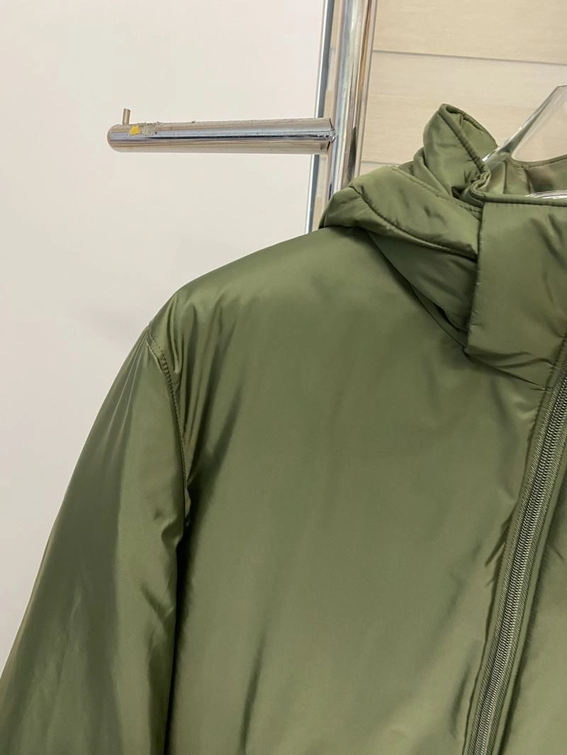 Snug Prada Down Jackets 172021