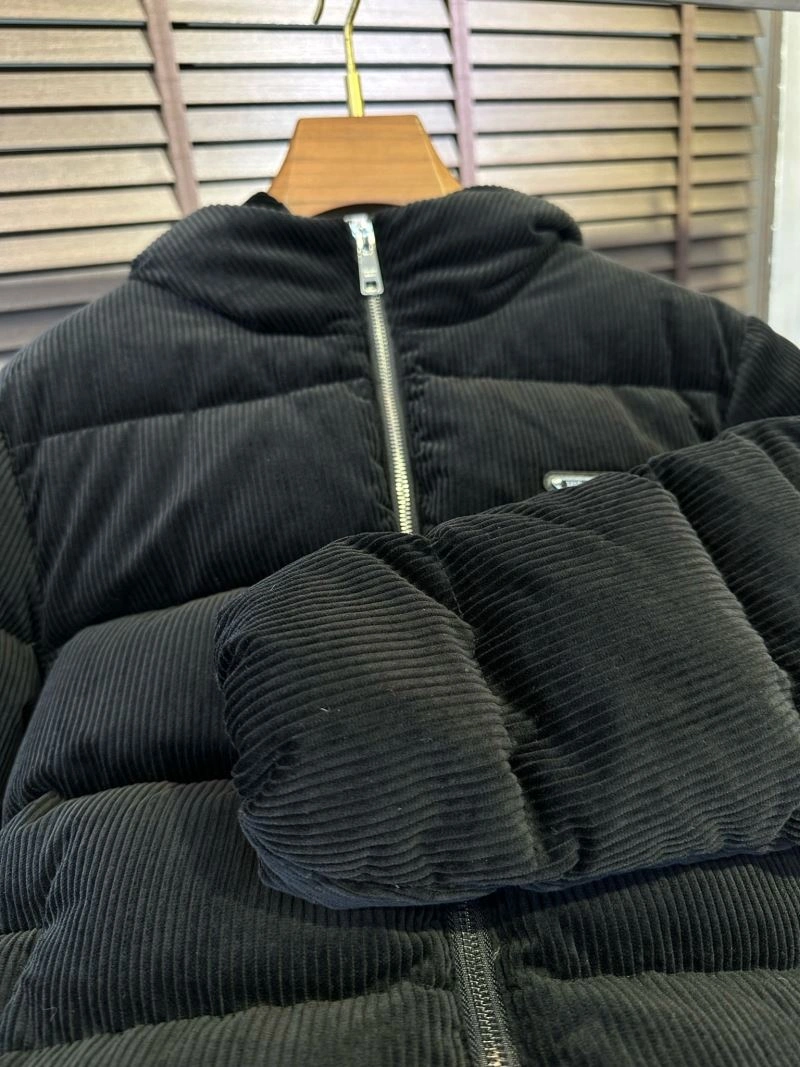 Prada Down Jackets Sleek 171992