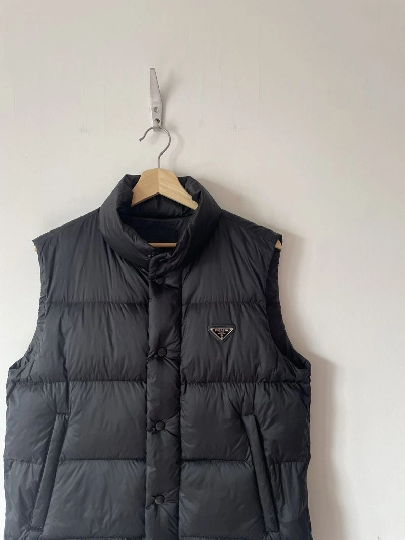 Prada Down Jackets Durable 171989