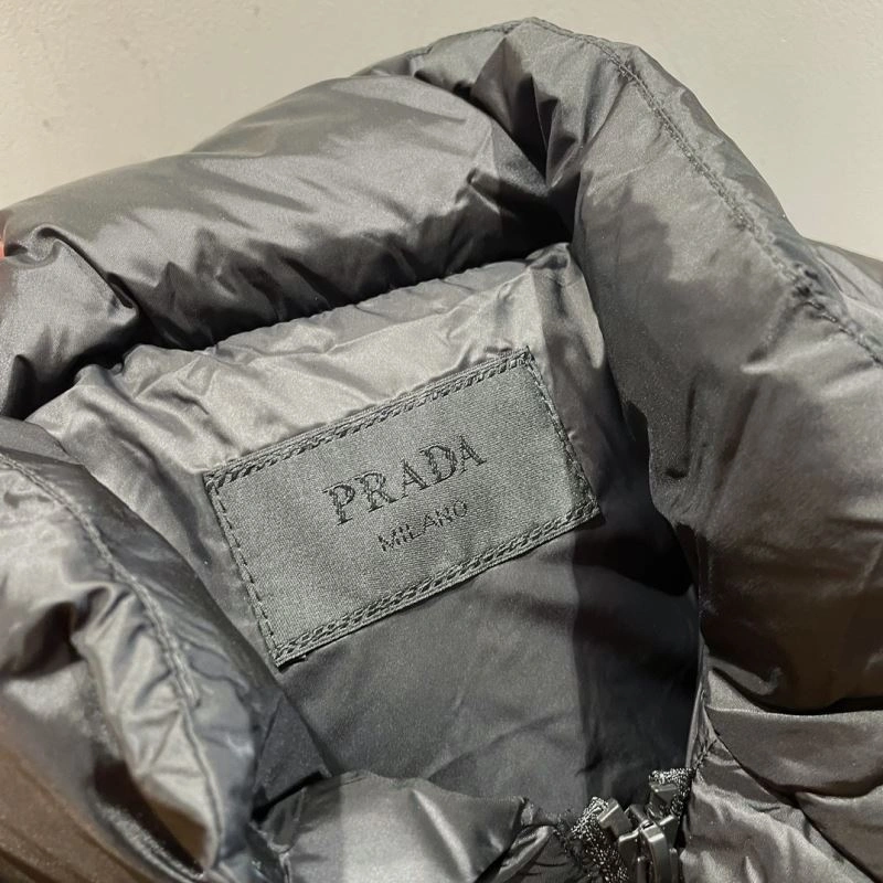 Prada Down Jackets Durable 171989