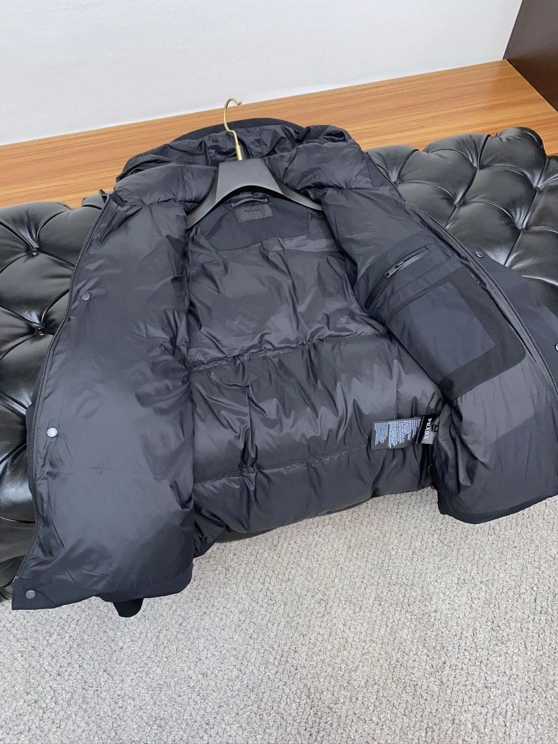 OdorResistant Prada Down Jackets 171981