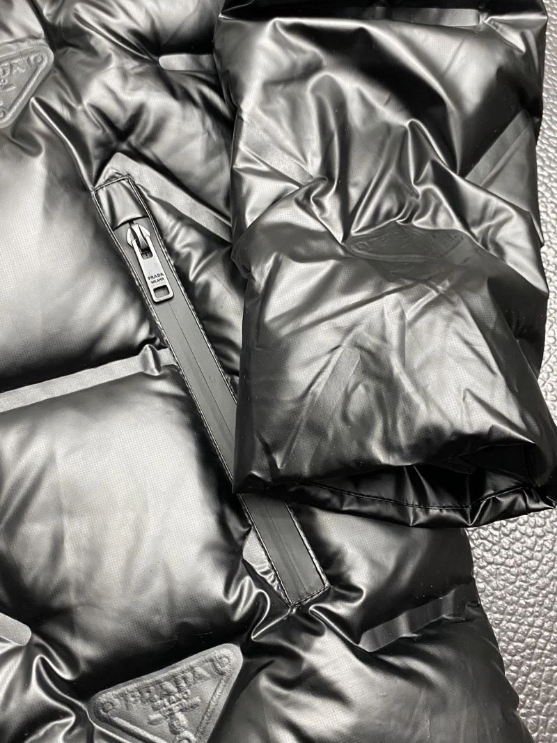 ModernLook Prada Down Jackets 172018