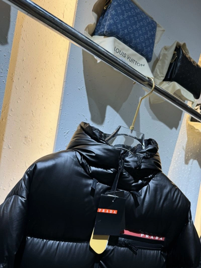 Minimalist Prada Down Jackets 171966