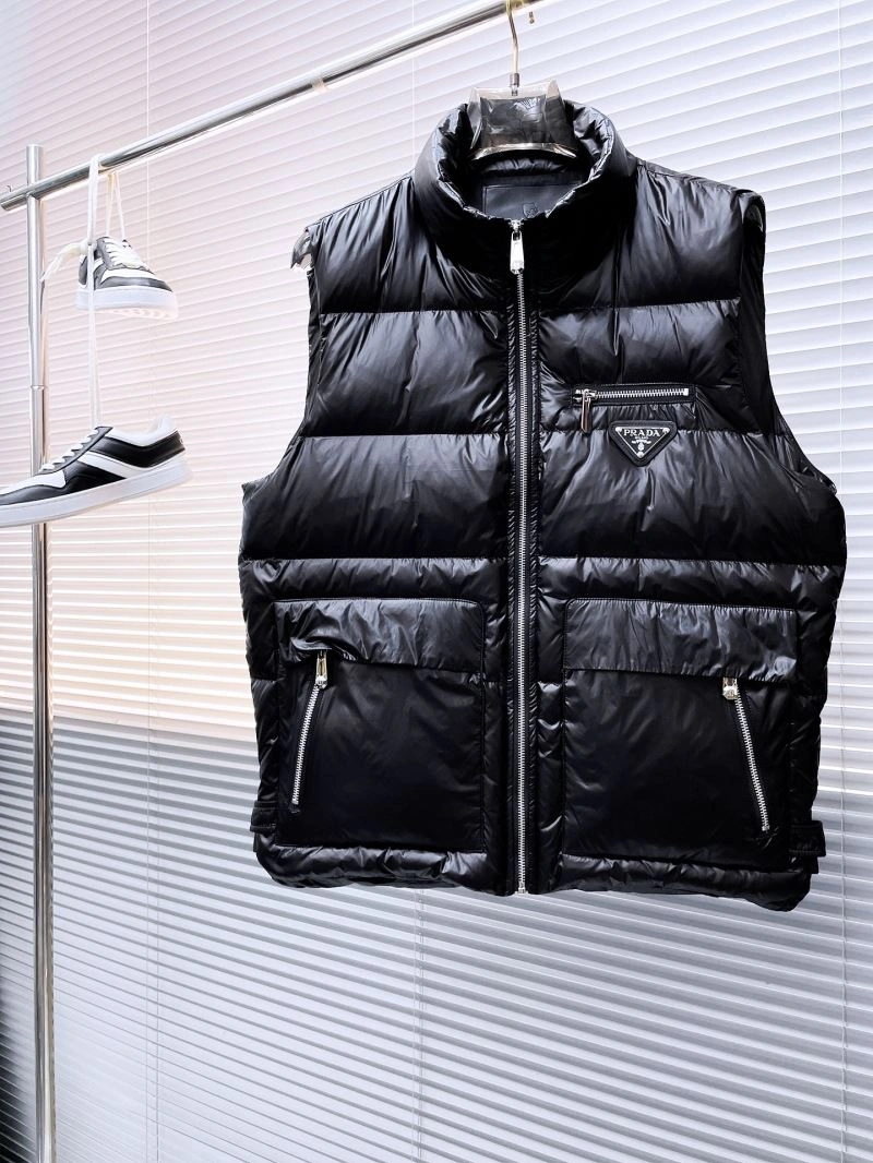 Minimalist Prada Down Jackets 171951