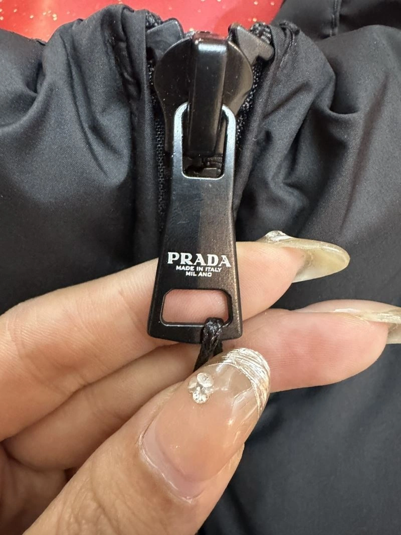 Prada Down Jackets Contemporary 171924