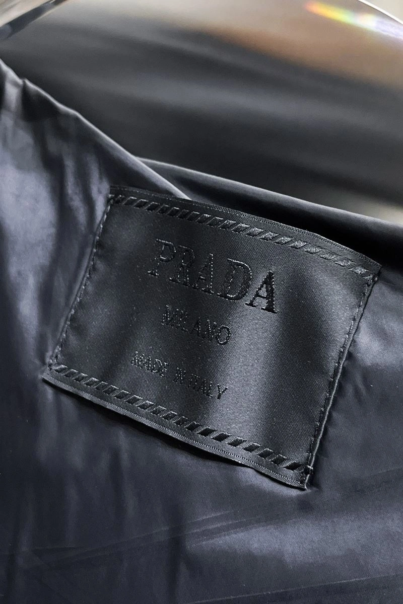Vibrant Prada Down Jackets 171886