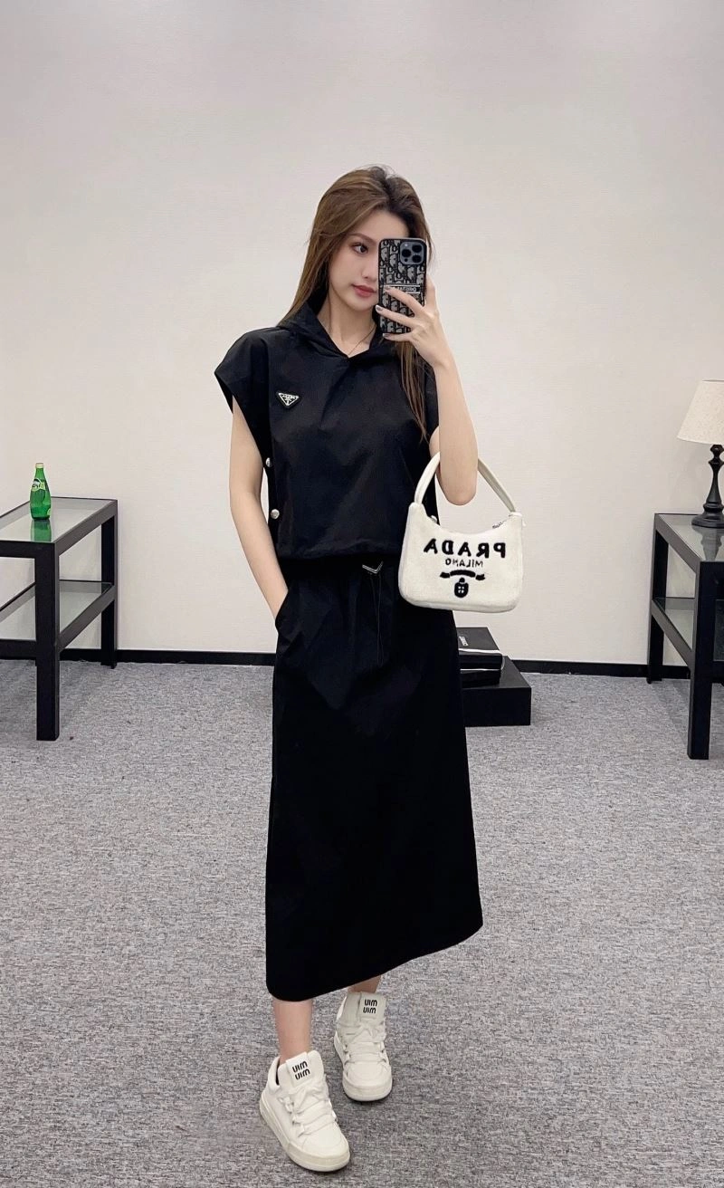 Prada Dress Suits Breathable 171449