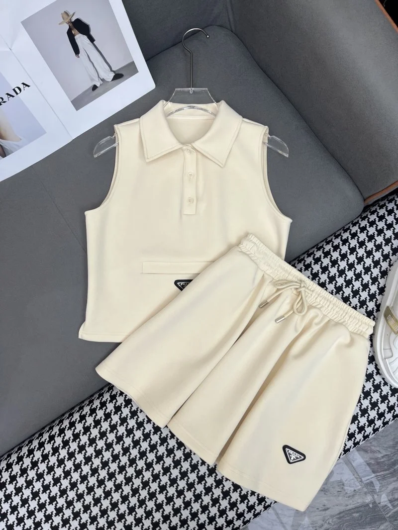 Prada Dress Suits Neat 166191