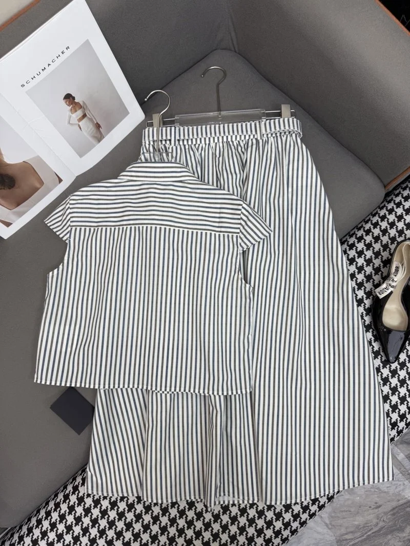 Comfortable Prada Dress Suits 166551