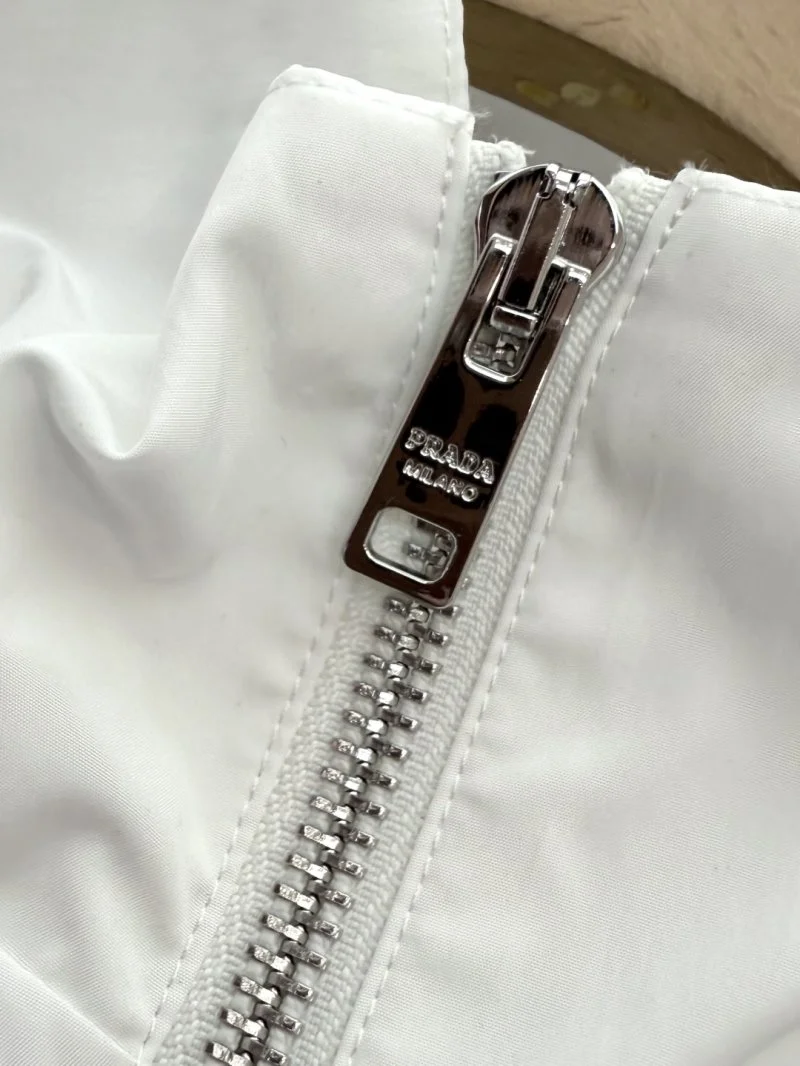 Prada Dress Suits Versatile 166364