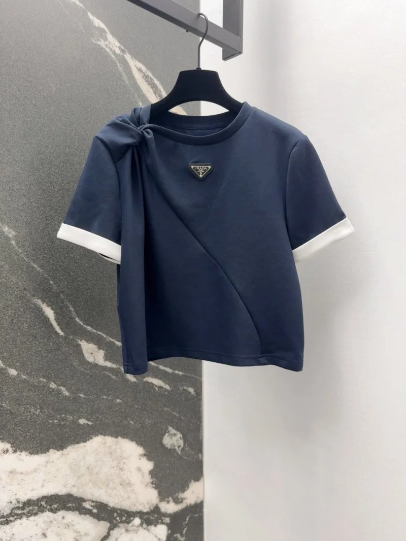Affordable Prada Dress Suits 166246