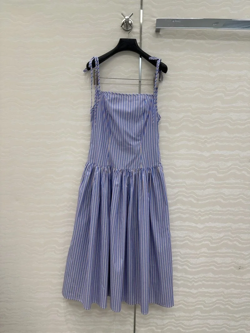 Effortless Prada Dress 166281
