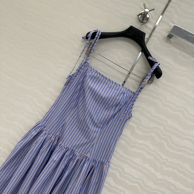 Effortless Prada Dress 166281