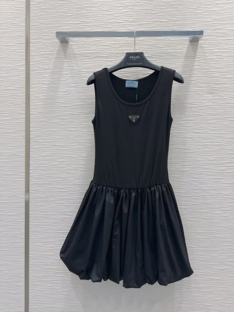 Compact Prada Dress 166186
