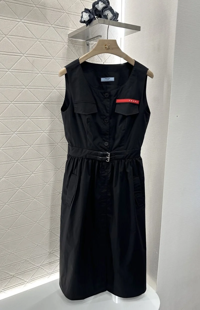 Elegant Prada Dress 166554