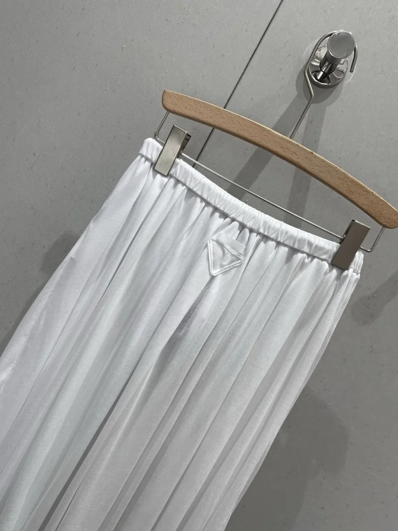 Snug Prada Dress 166009