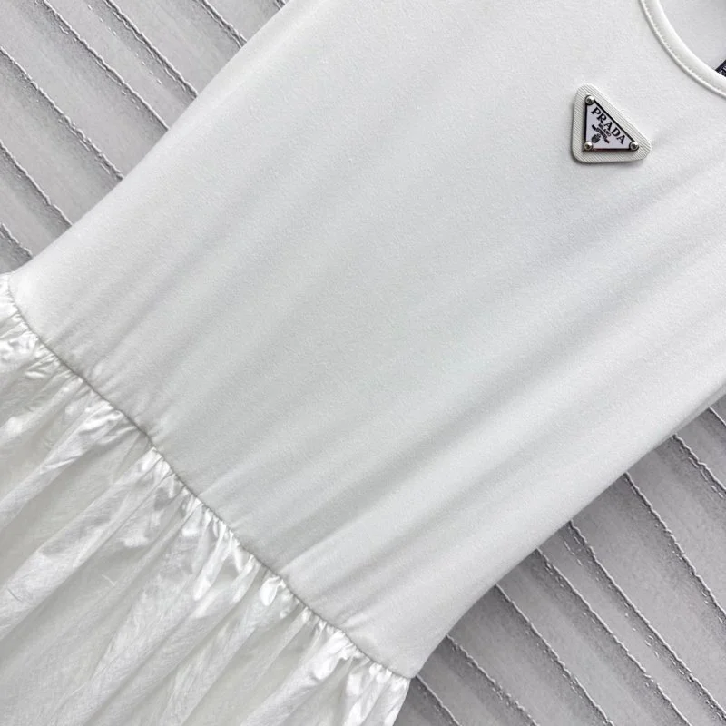 Prada Dress WellDesigned 166031