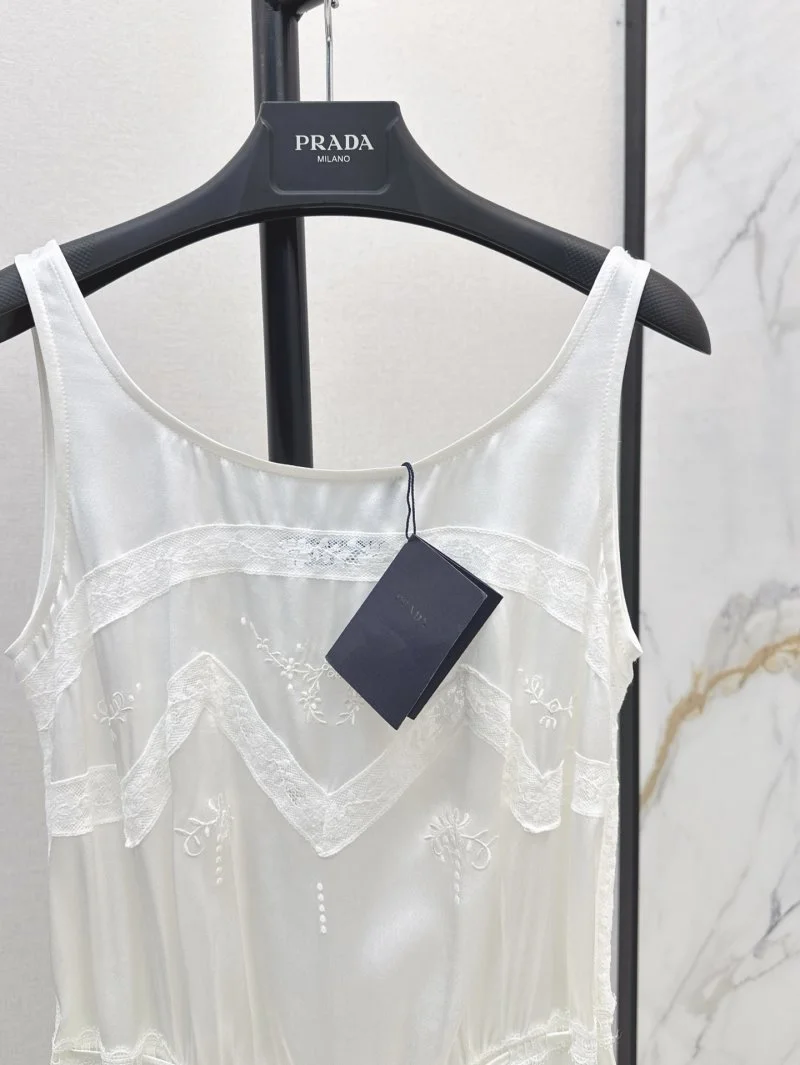Durable Prada Dress 166006