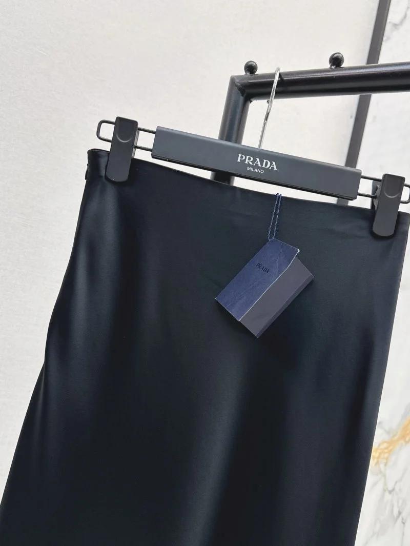 Prada Dress Timeless 166048