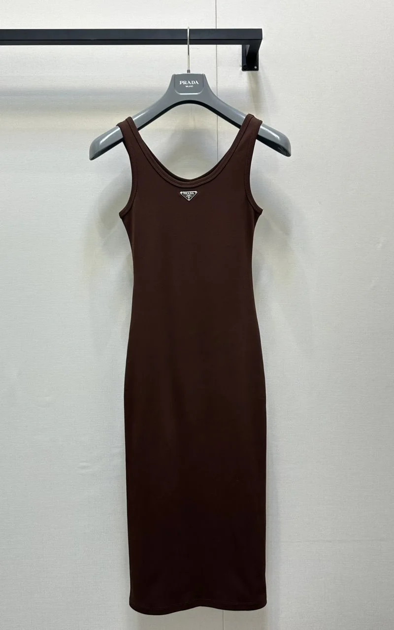 Effortless Prada Dress 165966