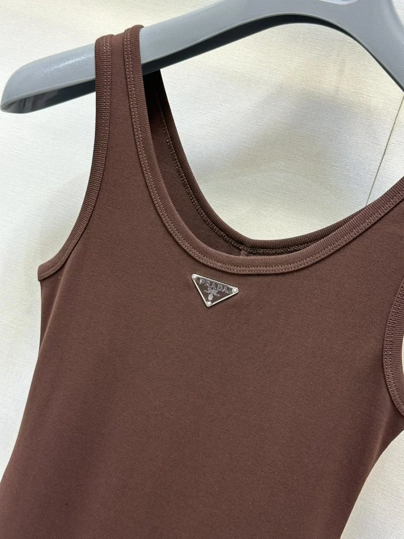Effortless Prada Dress 165966