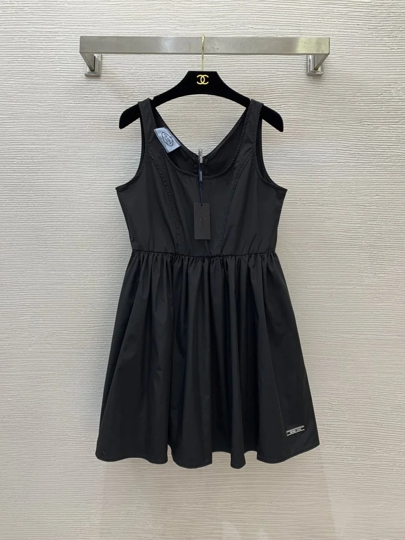 EasyCare Prada Dress 165974