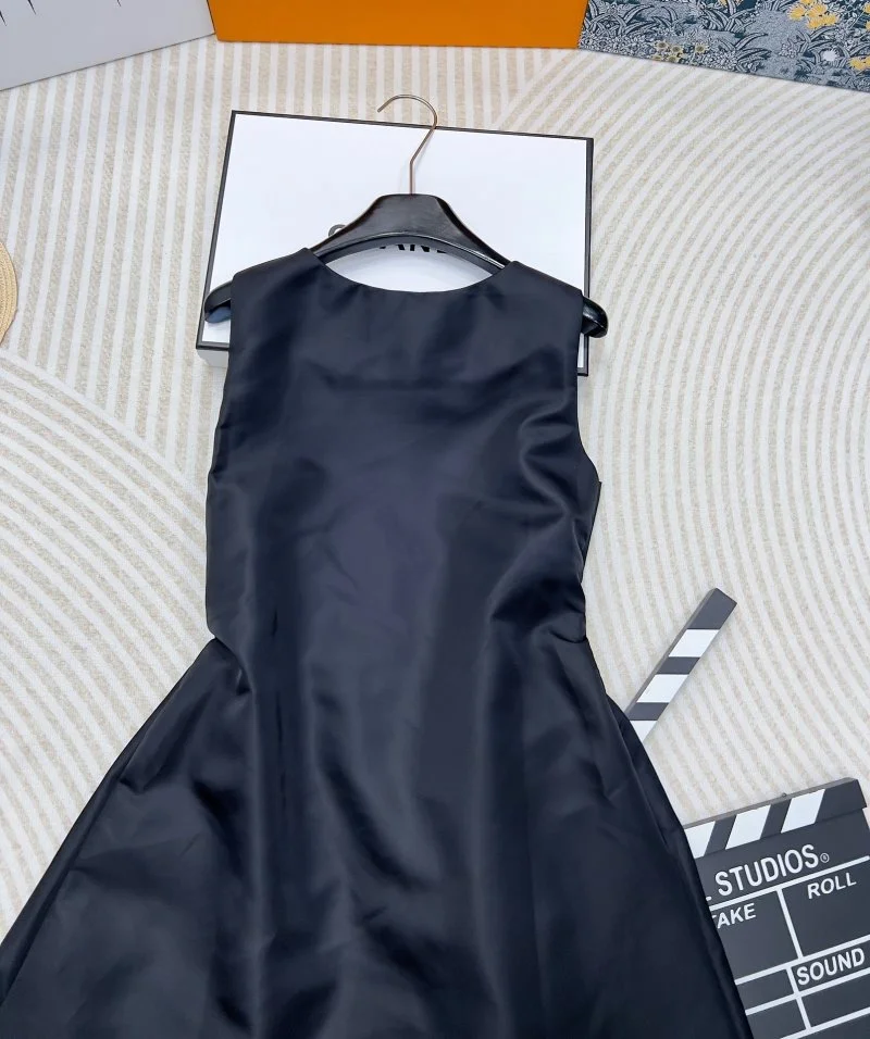 ComfortFit Prada Dress 165930