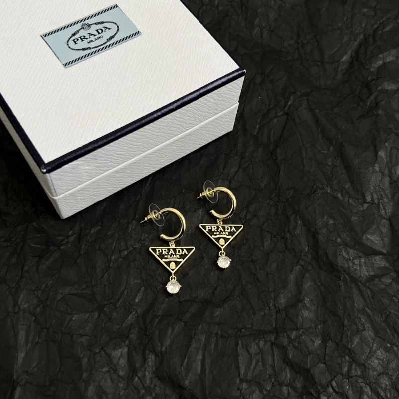 Prada Earrings Compact 210462