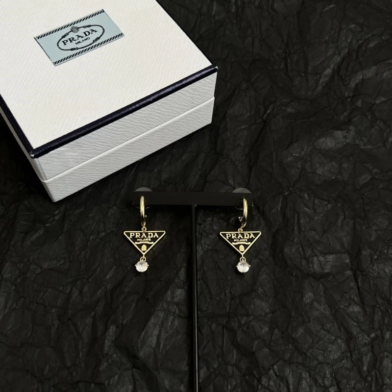 Prada Earrings Compact 210462