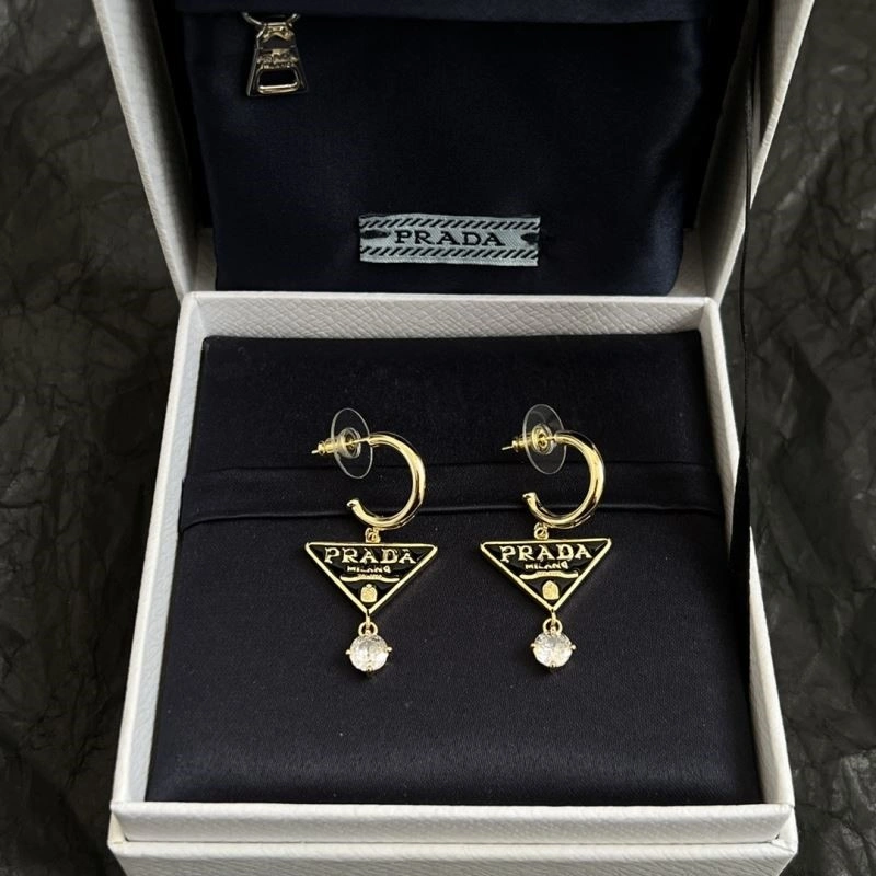 Prada Earrings Compact 210462