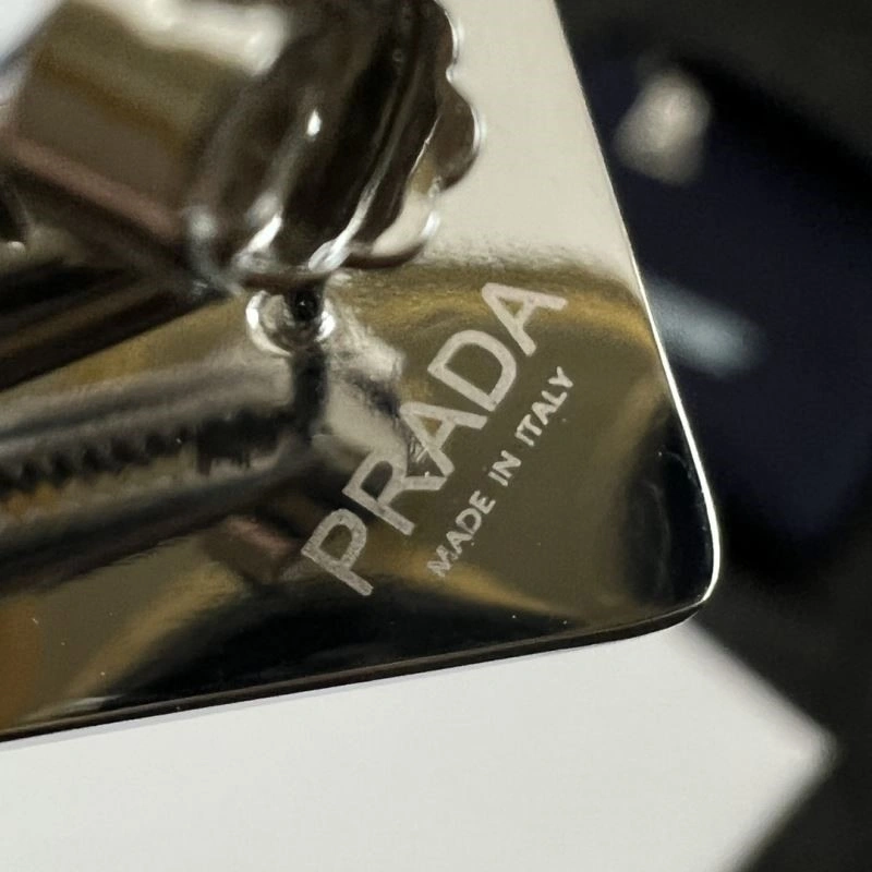 Stretchable Prada Earrings 208490