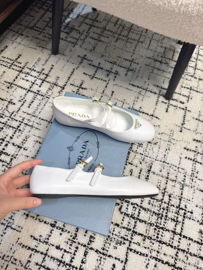Affordable Prada Flat Shoes 34441