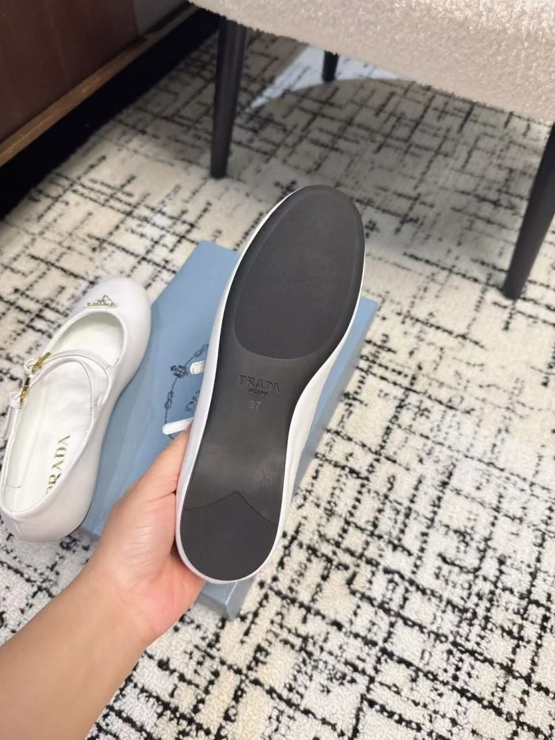 Affordable Prada Flat Shoes 34441