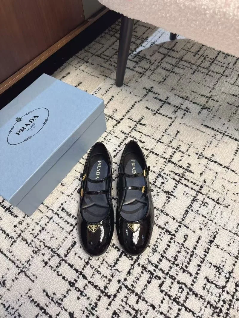 Soft Prada Flat Shoes 34436