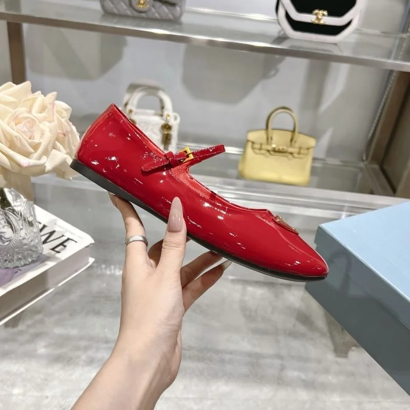 Prada Flat Shoes Flexible 35191