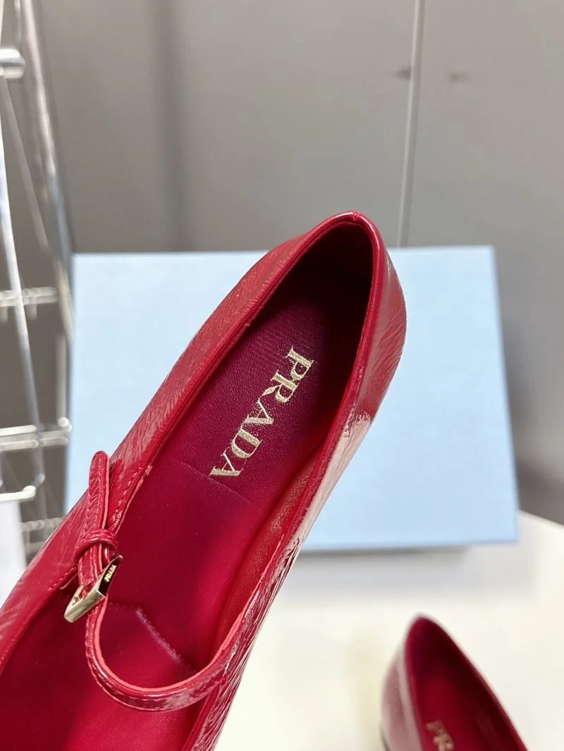 RelaxedFit Prada Flat Shoes 34866
