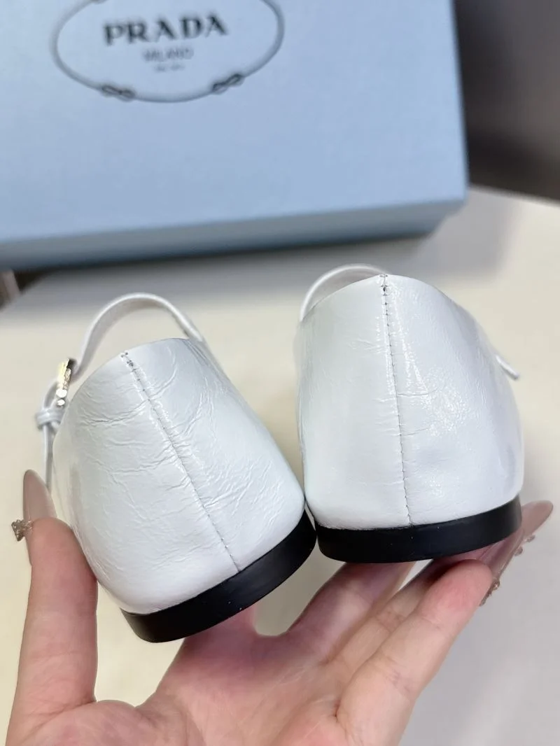 Sustainable Prada Flat Shoes 34881