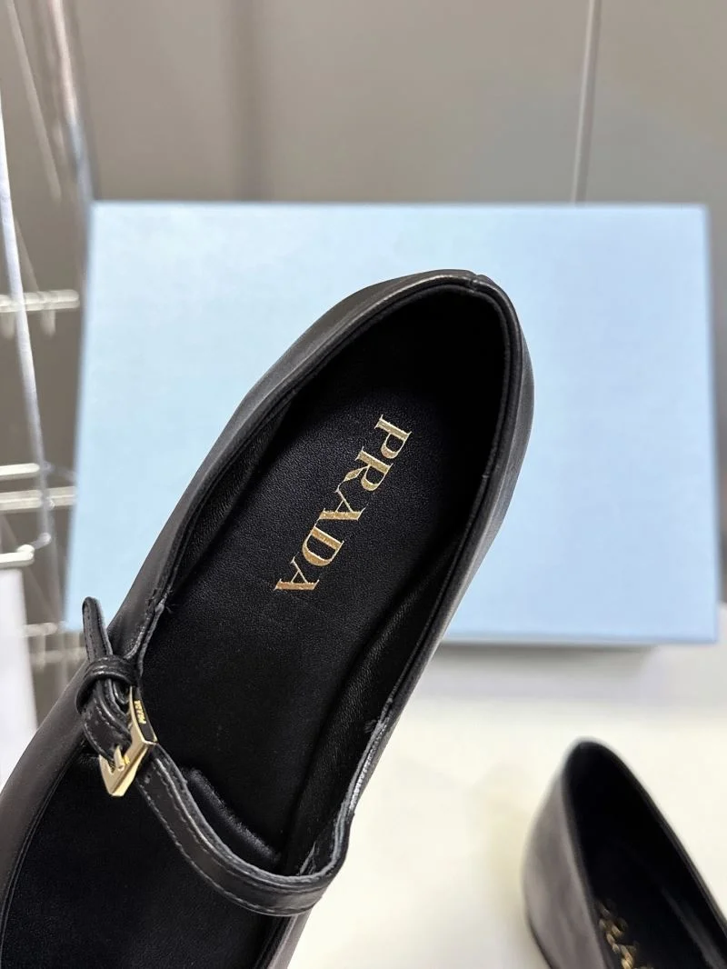 Prada Flat Shoes MultiPurpose 34861