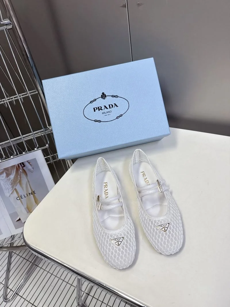 Prada Flat Shoes Cozy 34884