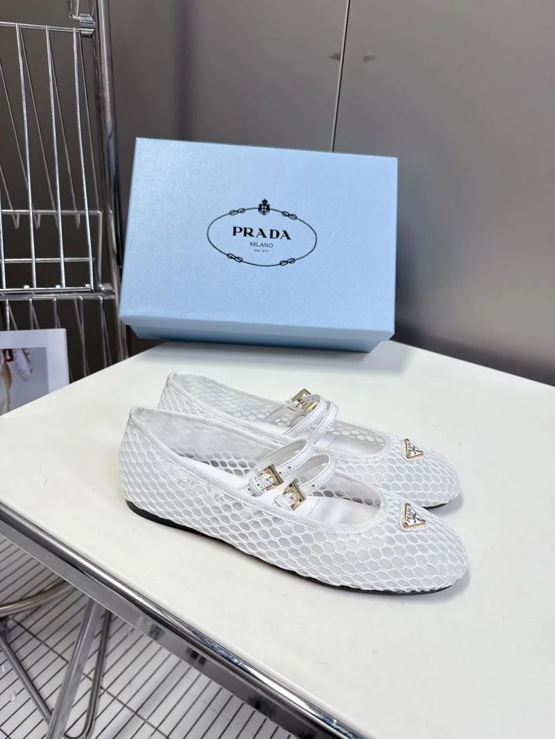 Prada Flat Shoes Cozy 34884
