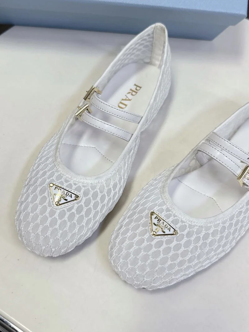 Prada Flat Shoes Cozy 34884