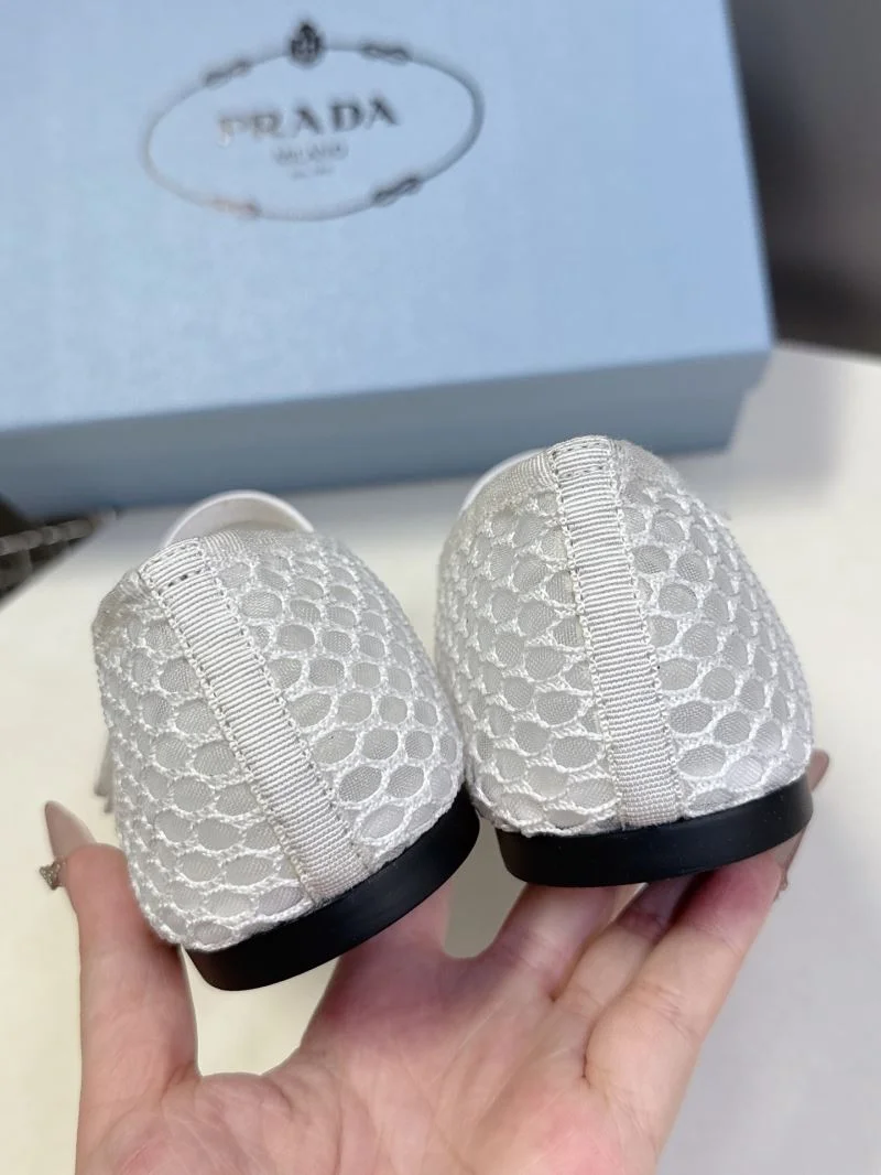 Prada Flat Shoes Cozy 34884