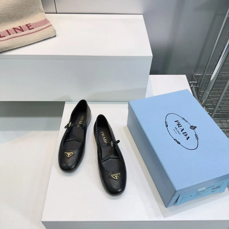 Modern Prada Flat Shoes 34863