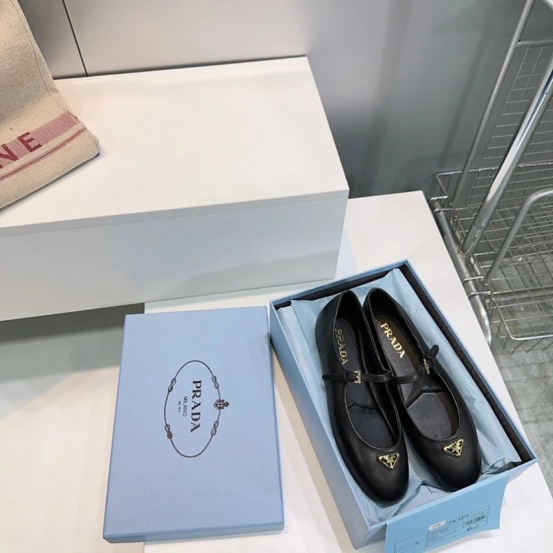 Modern Prada Flat Shoes 34863