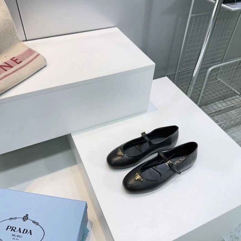 Modern Prada Flat Shoes 34863